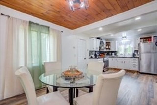 74 Oakland St, Brockton, MA 02302