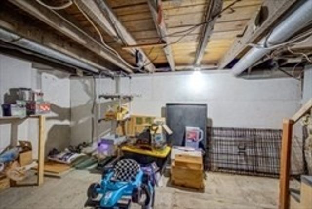 74 Oakland St, Brockton, MA 02302