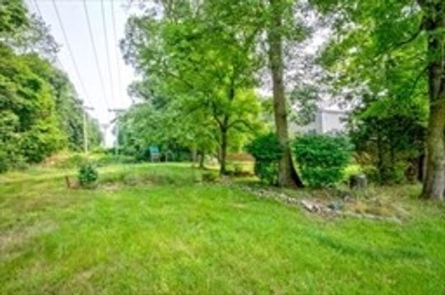 74 Oakland St, Brockton, MA 02302