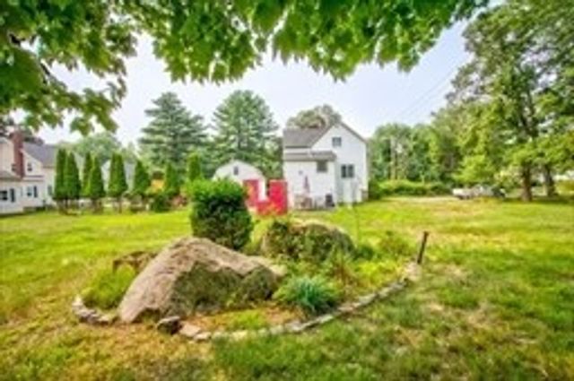 74 Oakland St, Brockton, MA 02302