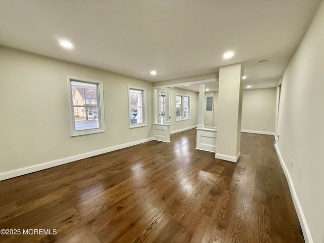 30 Maple Avenue, New Egypt, NJ 08533