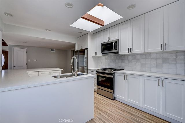 644 14th, Manhattan Beach, CA 90266