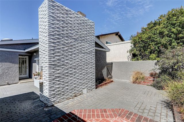 644 14th, Manhattan Beach, CA 90266