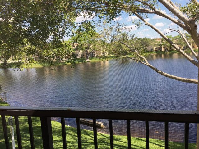 641 Cypress Lake Boulevard P, Deerfield Beach, FL 33064