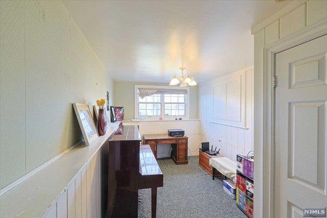 56 Ronald Court, Ramsey, NJ 07446