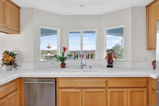 13804 Chaparral Terrace, Valley Center, CA 92082