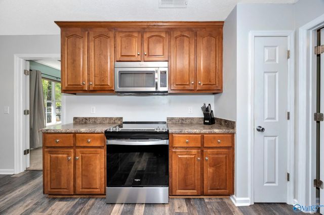 116 Lisa Michele Drive, Huntsville, AL 35811