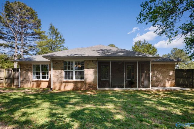 116 Lisa Michele Drive, Huntsville, AL 35811