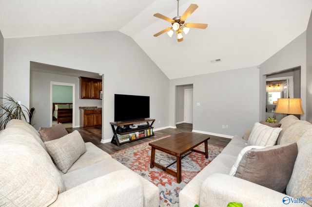 116 Lisa Michele Drive, Huntsville, AL 35811