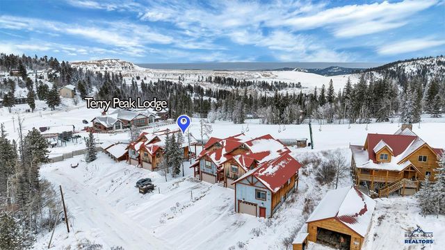 21152 STEWART SLOPE CIR, Lead, SD 57754