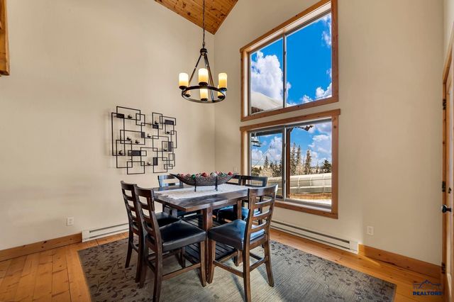 21152 STEWART SLOPE CIR, Lead, SD 57754