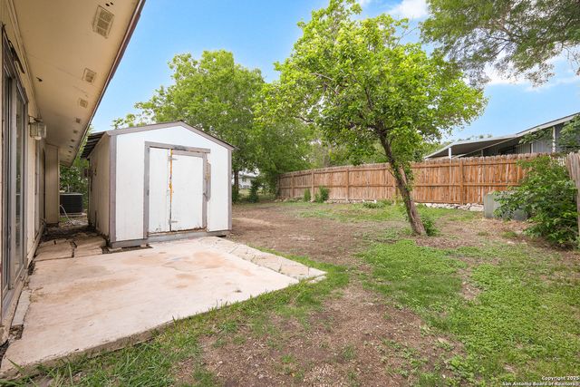 1106 Boling Brook, San Antonio, TX 78245
