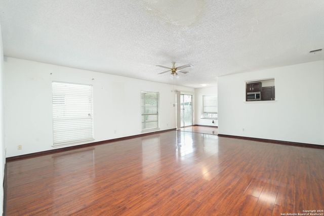 1106 Boling Brook, San Antonio, TX 78245