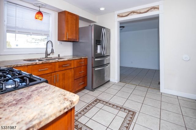 127 Orchard Ter, Union Twp., NJ 07083