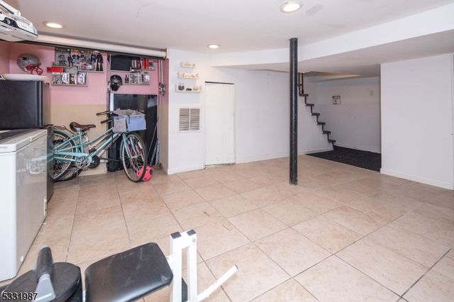 127 Orchard Ter, Union Twp., NJ 07083