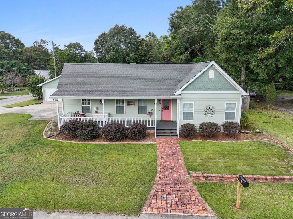 52 Ridge Street, Locust Grove, GA 30248 — photo 2