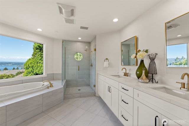 4411 170th Avenue SE, Bellevue, WA 98006