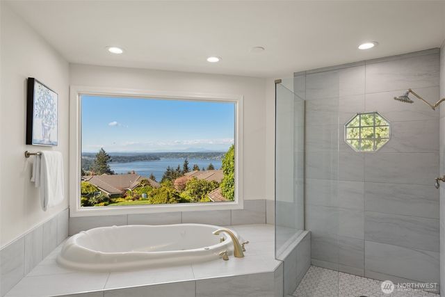 4411 170th Avenue SE, Bellevue, WA 98006