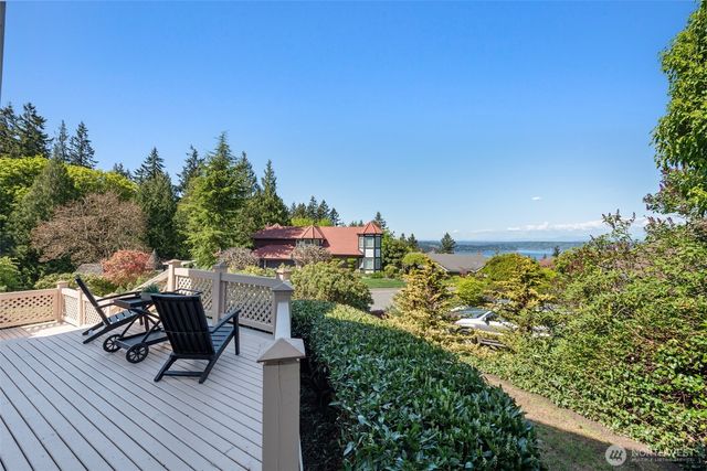4411 170th Avenue SE, Bellevue, WA 98006