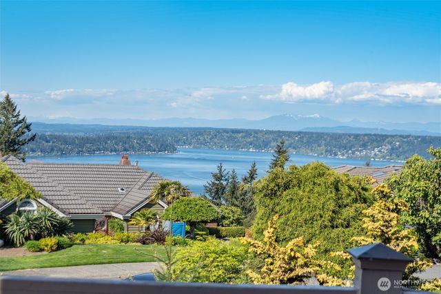 4411 170th Avenue SE, Bellevue, WA 98006