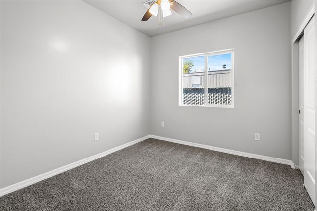 2265 E Ames Avenue, Kingman, AZ 86409