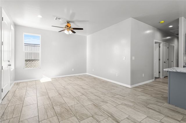 2265 E Ames Avenue, Kingman, AZ 86409