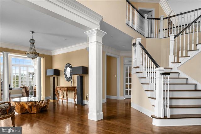 132 PARSONS LN, Newtown, PA 18940