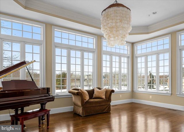 132 PARSONS LN, Newtown, PA 18940