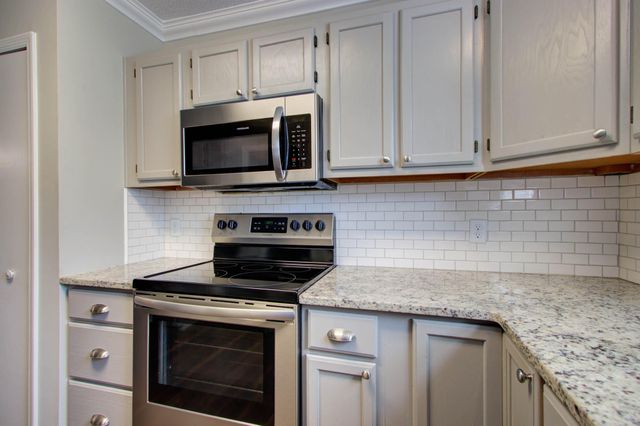 156 Pecan Grove Avenue, Goose Creek, SC 29445