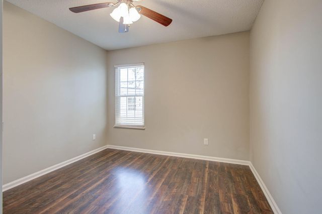 156 Pecan Grove Avenue, Goose Creek, SC 29445