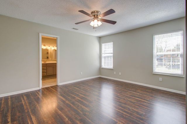 156 Pecan Grove Avenue, Goose Creek, SC 29445