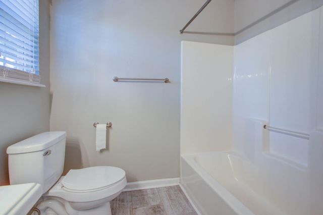 156 Pecan Grove Avenue, Goose Creek, SC 29445