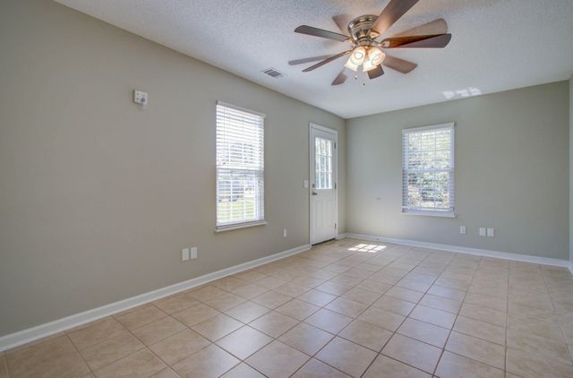 156 Pecan Grove Avenue, Goose Creek, SC 29445