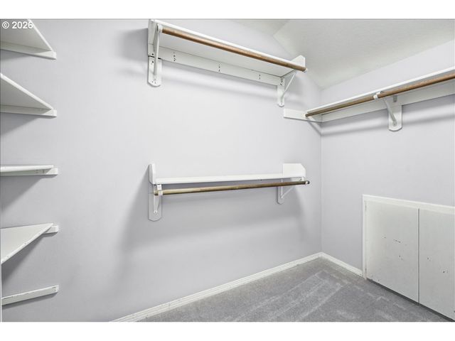 12350 Sw MILLVIEW Ct, Portland, OR 97223