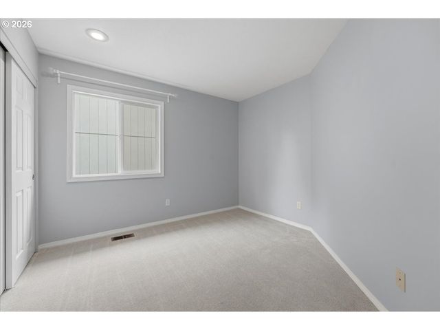 12350 Sw MILLVIEW Ct, Portland, OR 97223