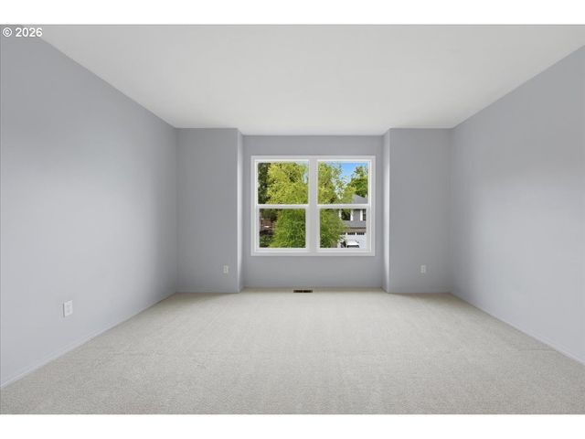 12350 Sw MILLVIEW Ct, Portland, OR 97223