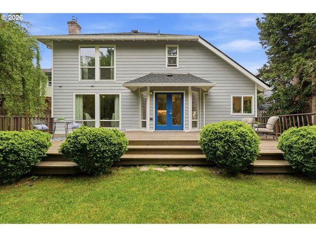 12350 Sw MILLVIEW Ct, Portland, OR 97223