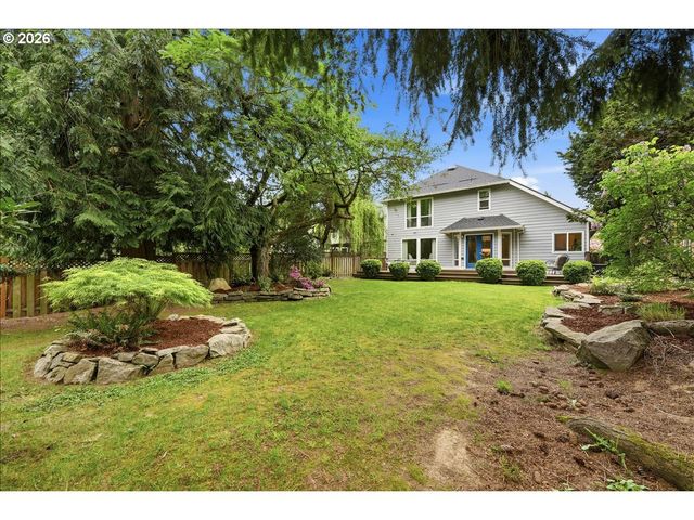 12350 Sw MILLVIEW Ct, Portland, OR 97223