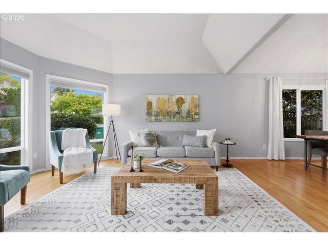 12350 Sw MILLVIEW Ct, Portland, OR 97223