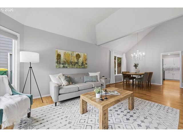 12350 Sw MILLVIEW Ct, Portland, OR 97223