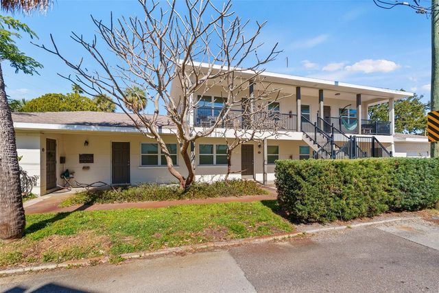 1121 BEACH DRIVE NE, St Petersburg, FL 33701