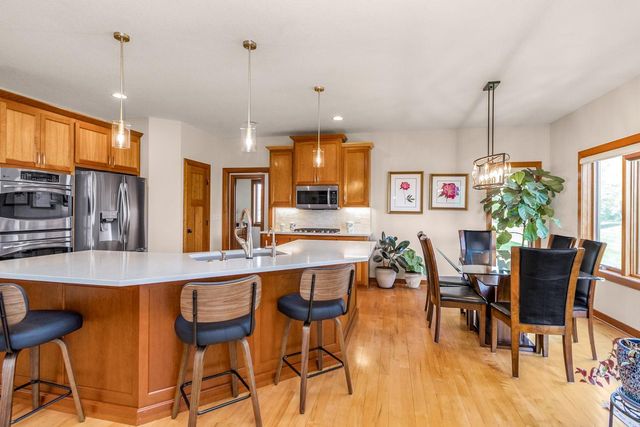 21872 Carrbridge Court, Lakeville, MN 55044