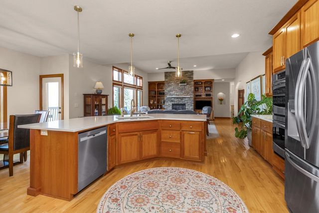 21872 Carrbridge Court, Lakeville, MN 55044