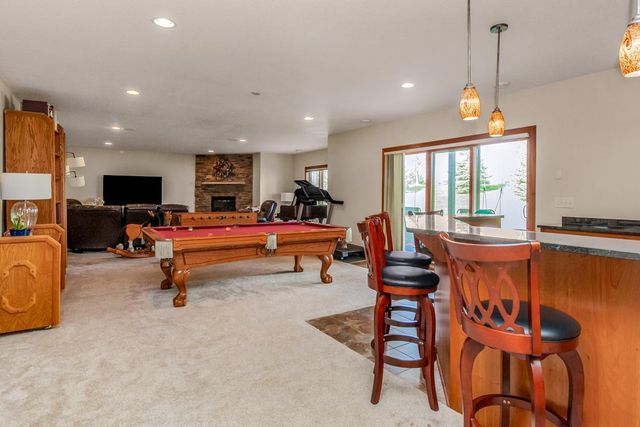 21872 Carrbridge Court, Lakeville, MN 55044