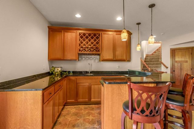 21872 Carrbridge Court, Lakeville, MN 55044