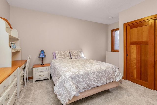 21872 Carrbridge Court, Lakeville, MN 55044