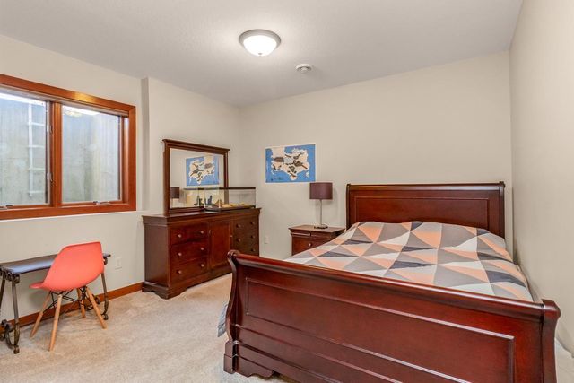 21872 Carrbridge Court, Lakeville, MN 55044