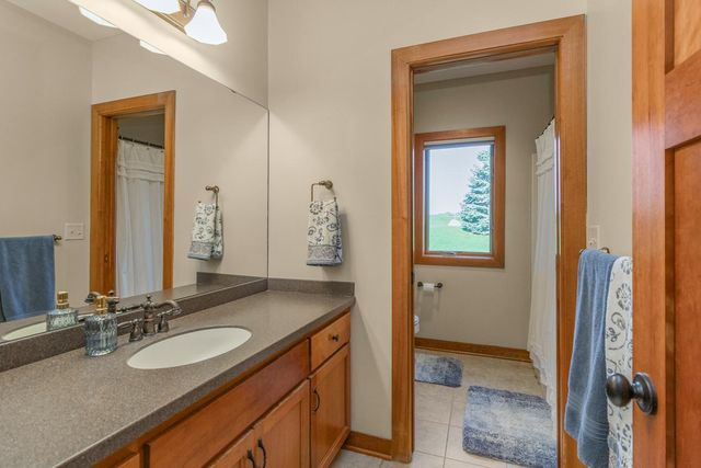 21872 Carrbridge Court, Lakeville, MN 55044