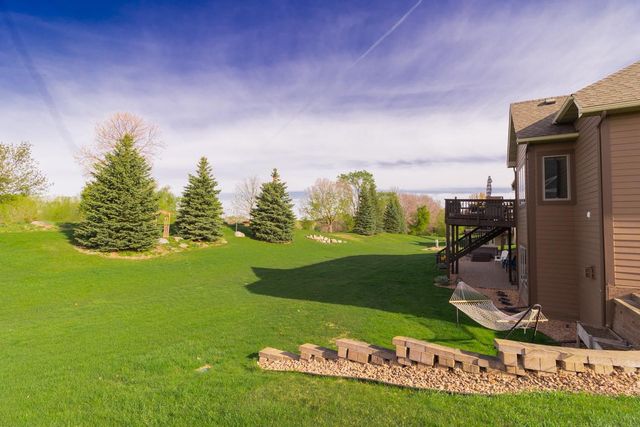 21872 Carrbridge Court, Lakeville, MN 55044
