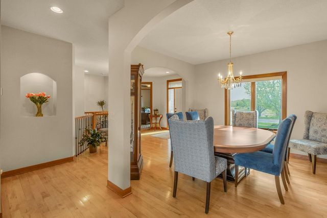 21872 Carrbridge Court, Lakeville, MN 55044